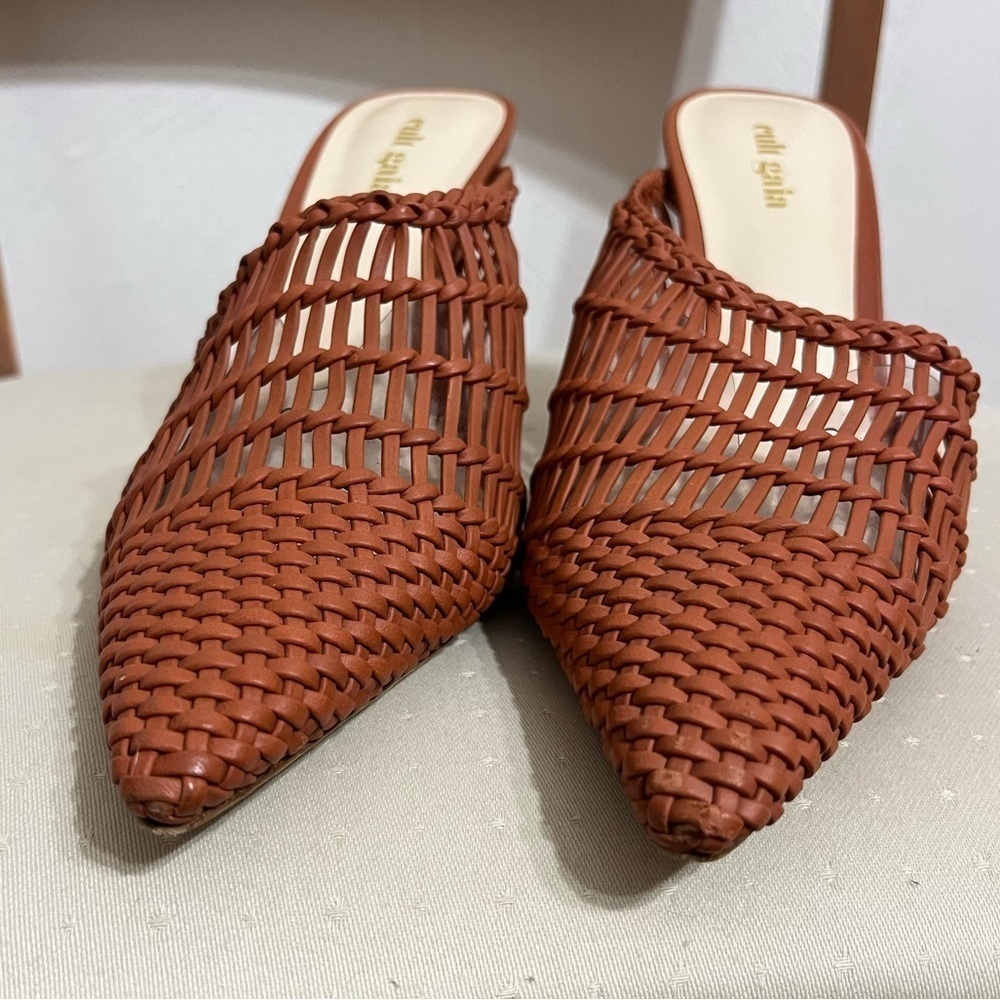 Cult Gaia Raya Woven leather mules in Spice | size 38 - Picture 3 of 8